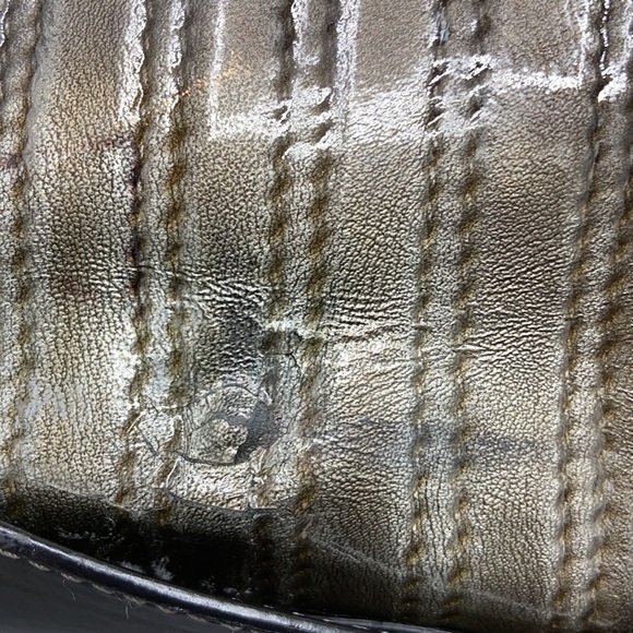 Sondra Roberts Handbag - Picture 5 of 10